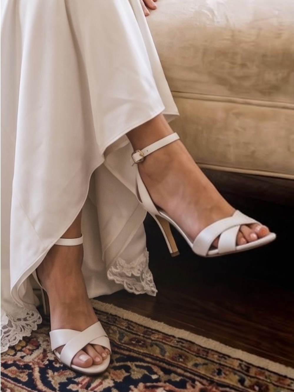 Nina Venus Ivory Luster Satin 7.5 8 Bridal and Special Occassion High Heels